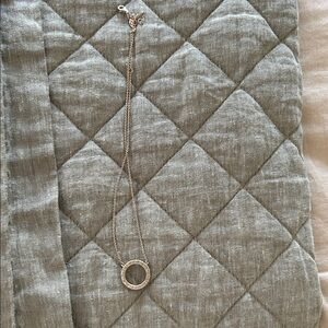 Pandora Logo Pavé Circle Collier Necklace
Sterling silver